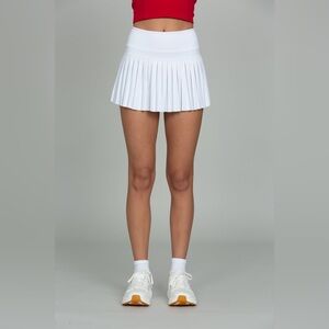 Women's White Pleated Skirt